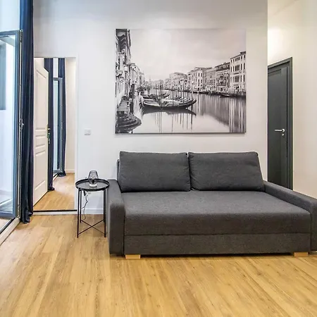 Cosy With Terrace -1br 4p- Marseille
